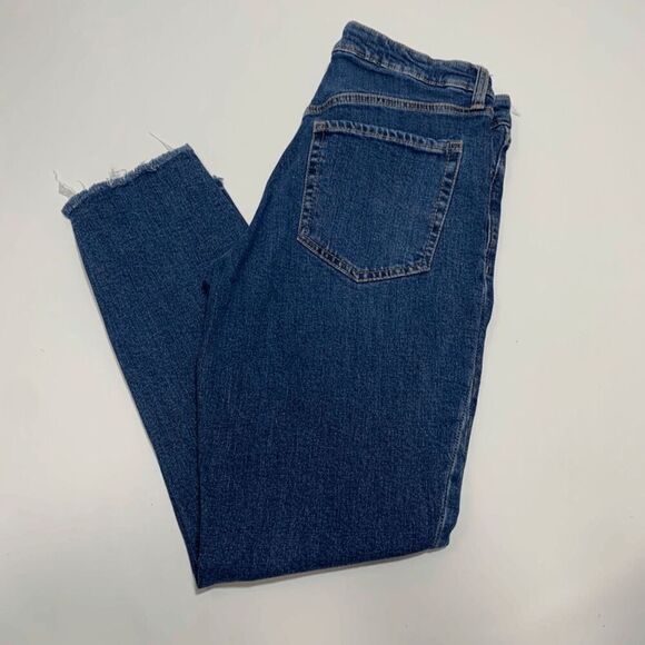 Old Navy Women's Jeans Straight High Rise Secret-Slim Pockets Raw Hem Blue Size - Picture 1 of 10